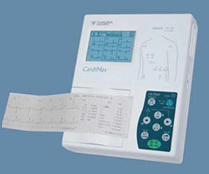日本<font color=red>福田十二道心電圖機</font>FX-7000